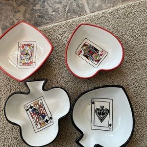 4 side serving dishes